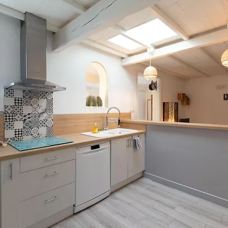 Casa vacanze Maison 8 Pers - 8min - Parc Expo- Arena-centre
