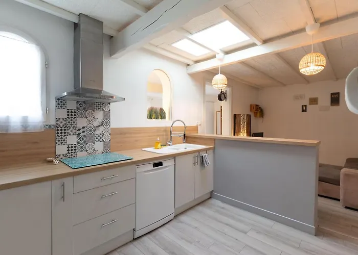 Prázdninový dům Maison 8 Pers - 8min - Parc Expo- Arena-centre