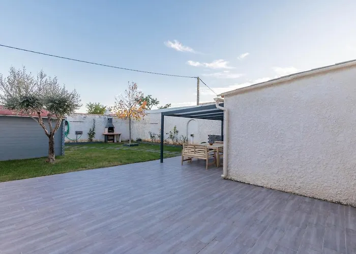 Maison 8 Pers - 8min - Parc Expo- Arena-centre Σπίτι διακοπών