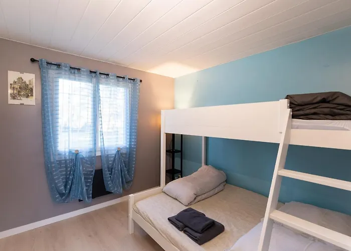 Prázdninový dům Maison 8 Pers - 8min - Parc Expo- Arena-centre